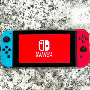 NINTENDO 